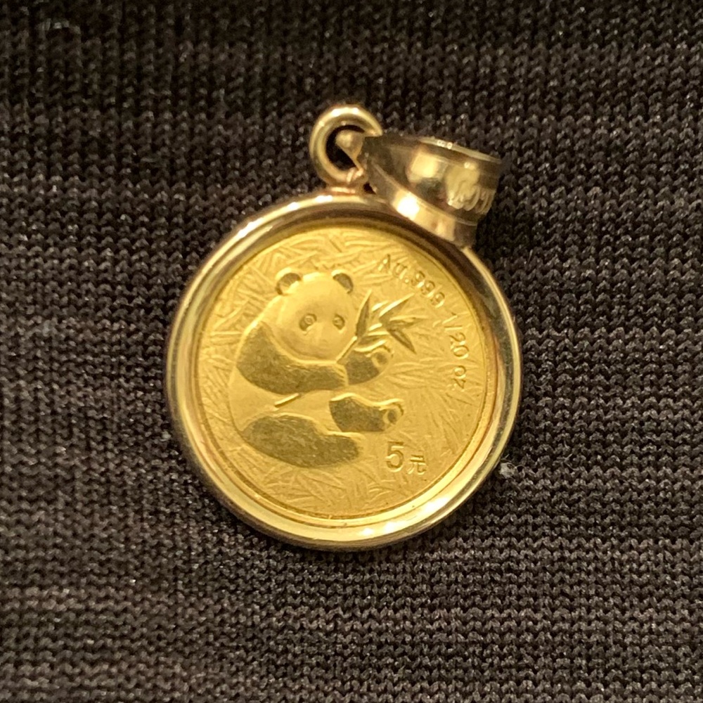 14kt yellow gold coin pendant, panda and pagoda